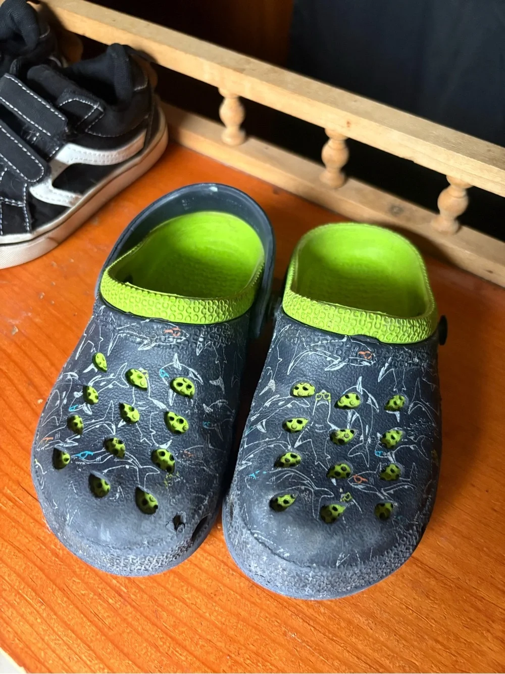 Carters toddle shoe